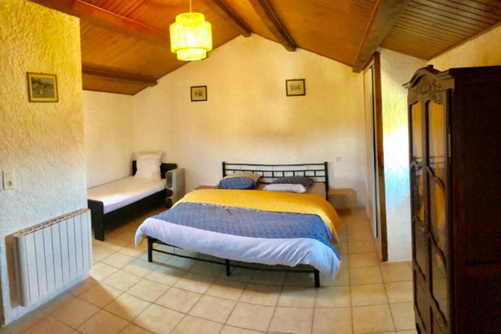 Gite Du Mas Champetre Saint-Privat-de-Champclos Exterior foto